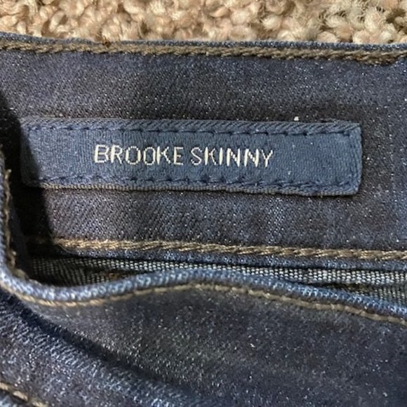 LUCKY BRAND * Dark Wash BROOKE SKINNY * Stretch JEANS * 00 / 24 R * EUC - Picture 6 of 9